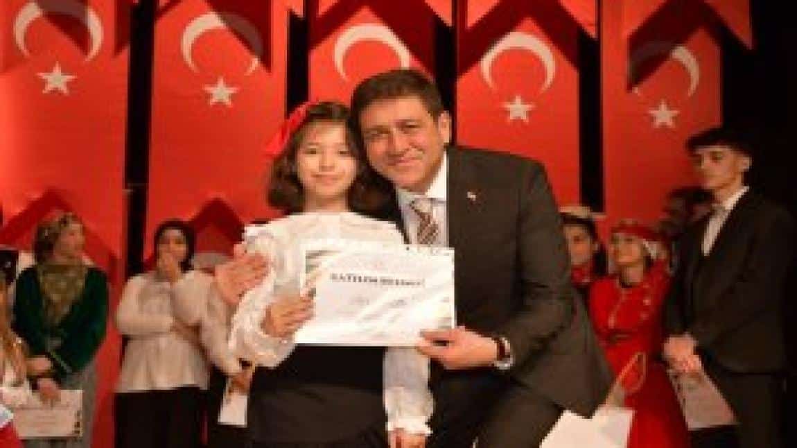 İstiklal Marşını Güzel Okuma Yarışması Ödül Töreni